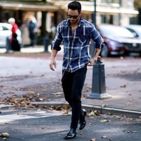 AMERICAN EAGLE Mens Blue White Black Checkered Plaid Prep Fit Button Up Flannel - Picture 1 of 10